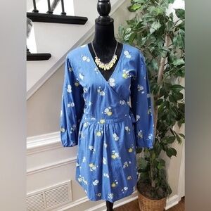 Old Navy Blue Floral Wrap dress women’s size medium